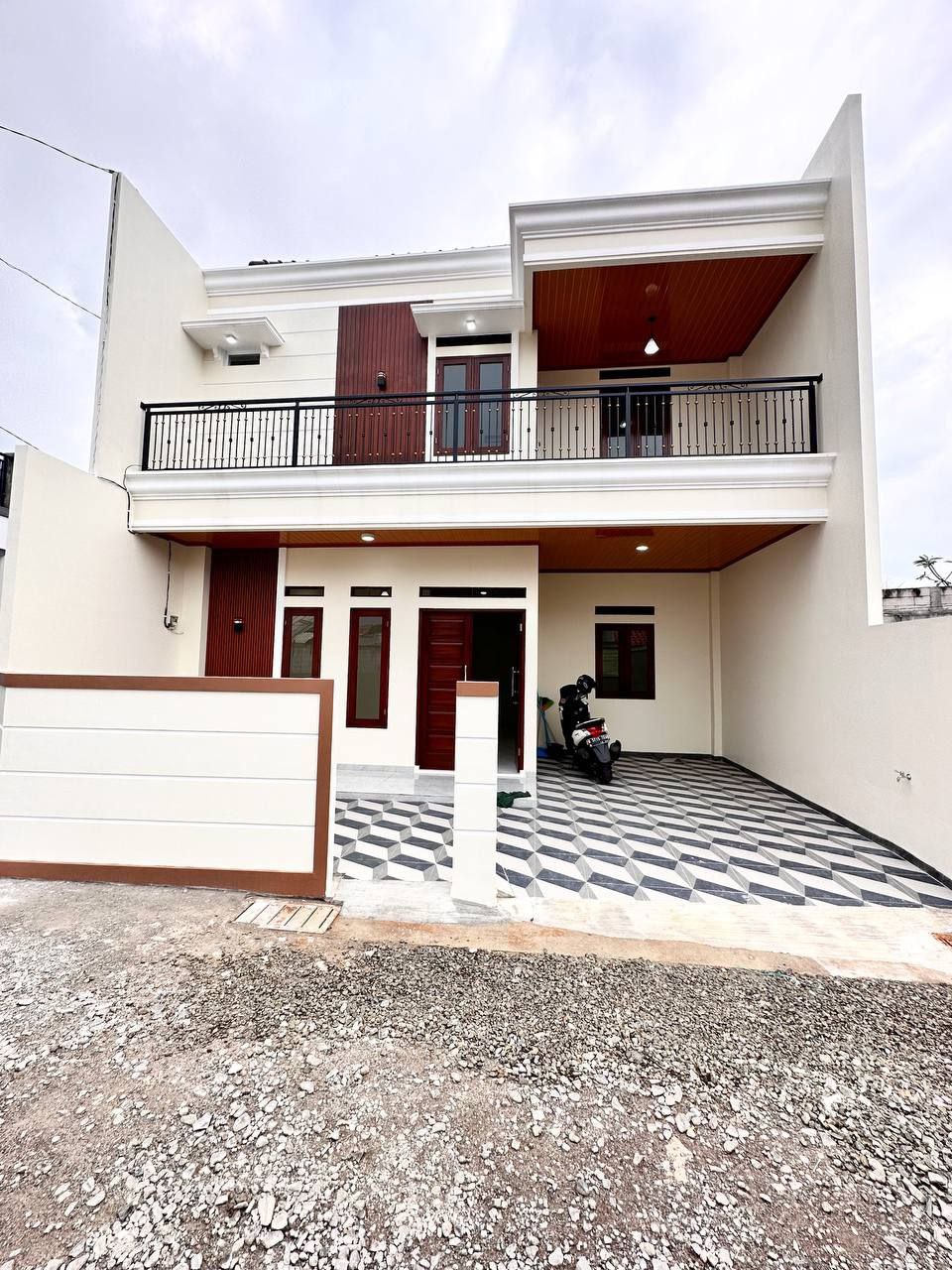 Jual Rumah Siap Huni Ready Stock - Unit Indent Desain Modern & Custom Desain – SHM IMB Pecah – KPR Developer & KPR Bank Syariah Indonesia Tanpa Riba – Area Jakarta Bogor Depok Tangerang Tangsel Bekasi Bandung – Property Halal Indonesia – WA 081586669764