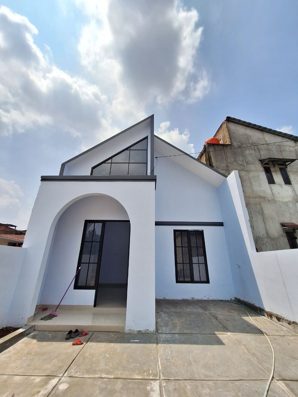 Jual Rumah Siap Huni Ready Stock - Unit Indent Desain Modern & Custom Desain – SHM IMB Pecah – KPR Developer & KPR Bank Syariah Indonesia Tanpa Riba – Area Jakarta Bogor Depok Tangerang Tangsel Bekasi Bandung – Property Halal Indonesia