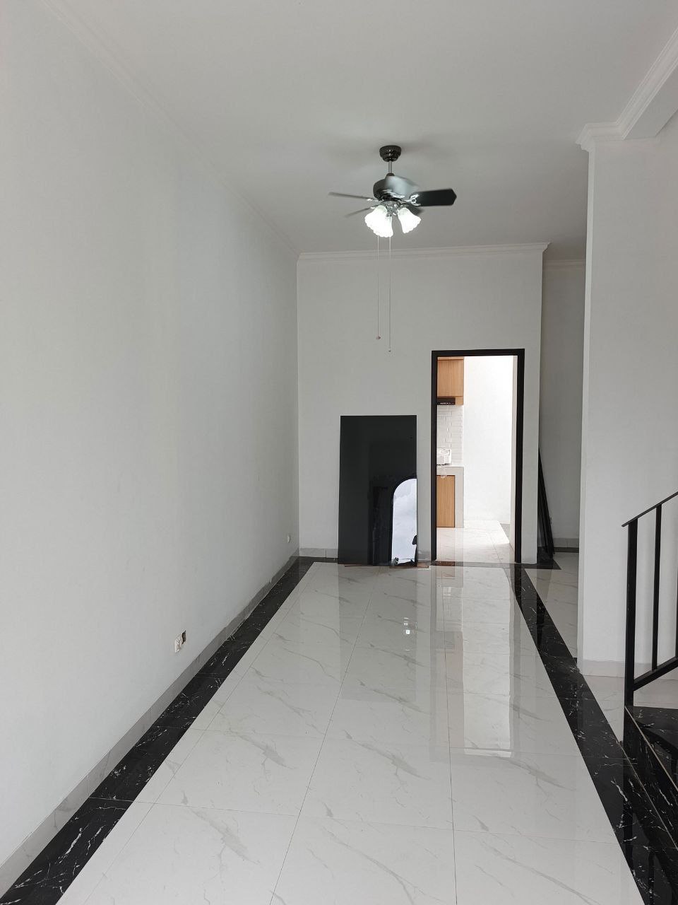 Jual Rumah Klasik Pondok Bambu Duren Sawit Jakarta Timur - Akses Dua Mobil Jalan Raya Pahlawan Revolusi - Surat SHM PBG IMB - KPR Developer Tanpa Riba Tanpa Bank - Hubungi Segera Property Halal Indonesia - WA 081586669764
